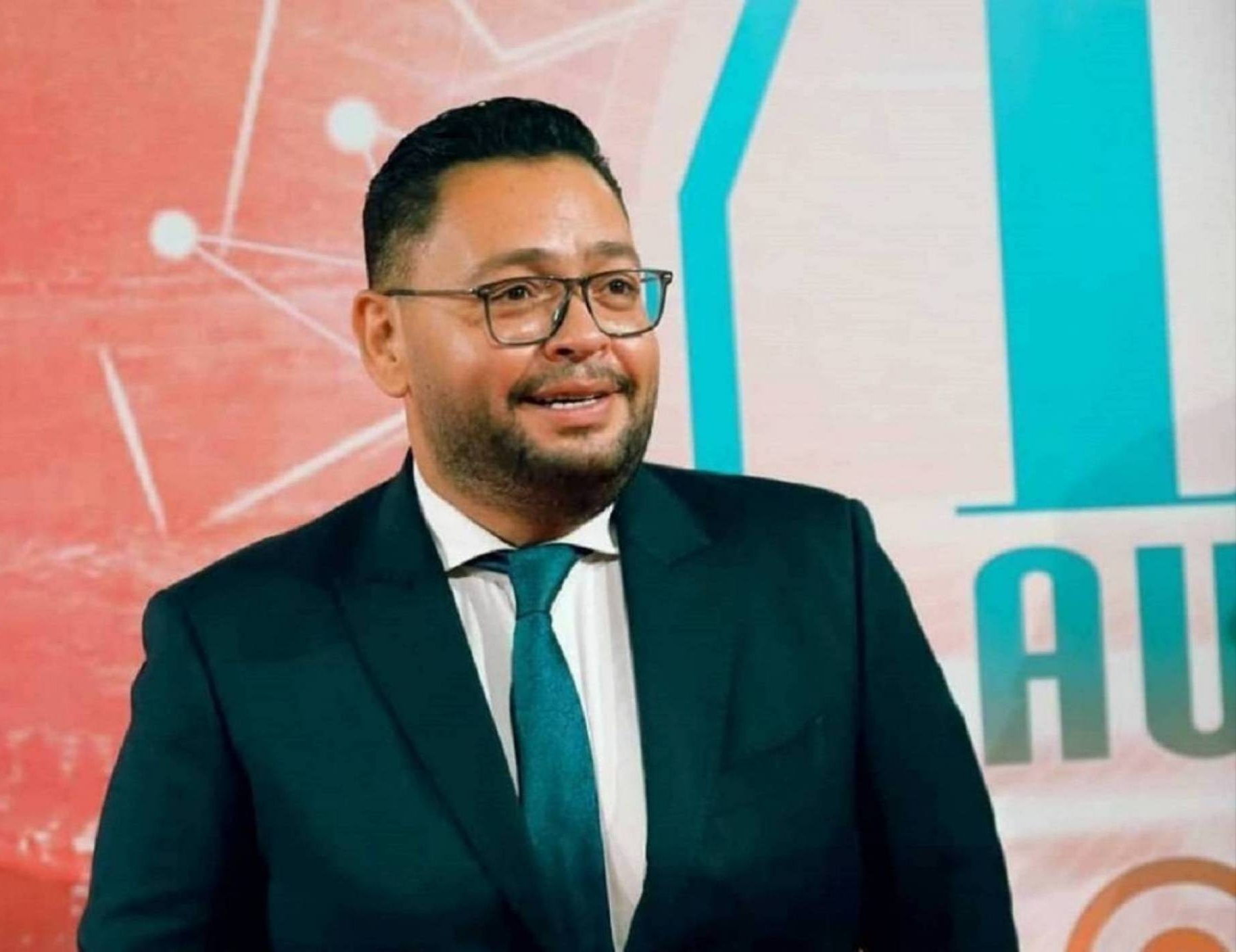 تعرف على الحالة الصحية للفنان احمد رزق 1 احمد رزق