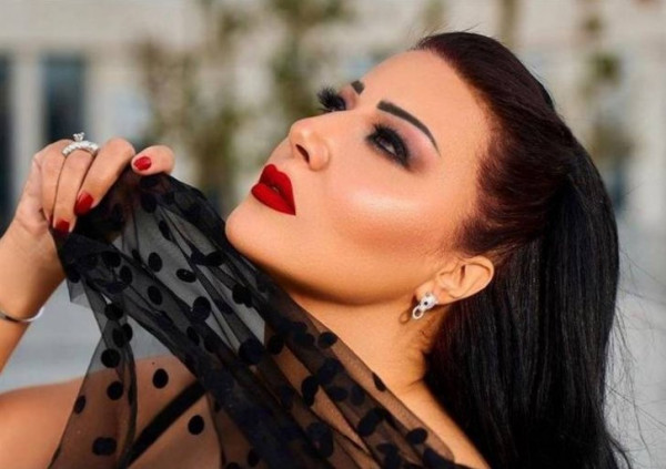 تغريدة مستفزة الممثلة المصرية سمية الخشاب ( كل واحد بلده أولى بيه ) 1 تغريدة مستفزة الممثلة المصرية سمية الخشاب ( كل واحد بلده أولى بيه )