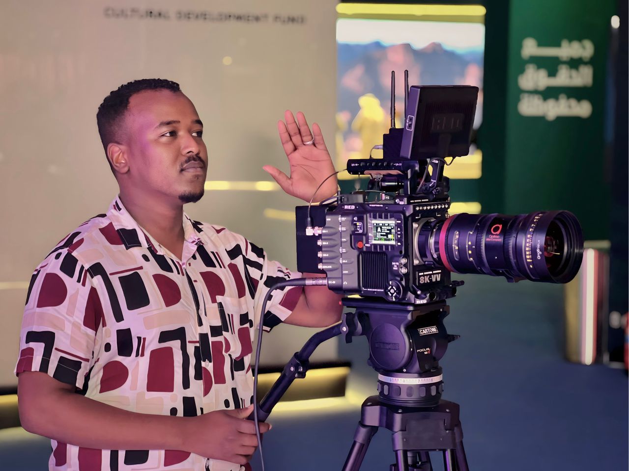 توب سينما تنفرد بحوار القرن مع أفضل مخرج سينمائي في السودان 1 توب سينما تنفرد بحوار القرن مع أفضل مخرج سينمائي في السودان
