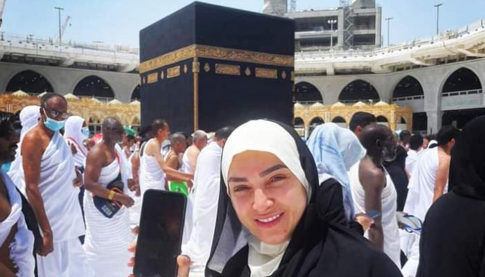 روجينا تستقبل 2025 من أمام الحرم النبوي الشريف 1 روجينا تستقبل 2025 من أمام الحرم النبوي الشريف