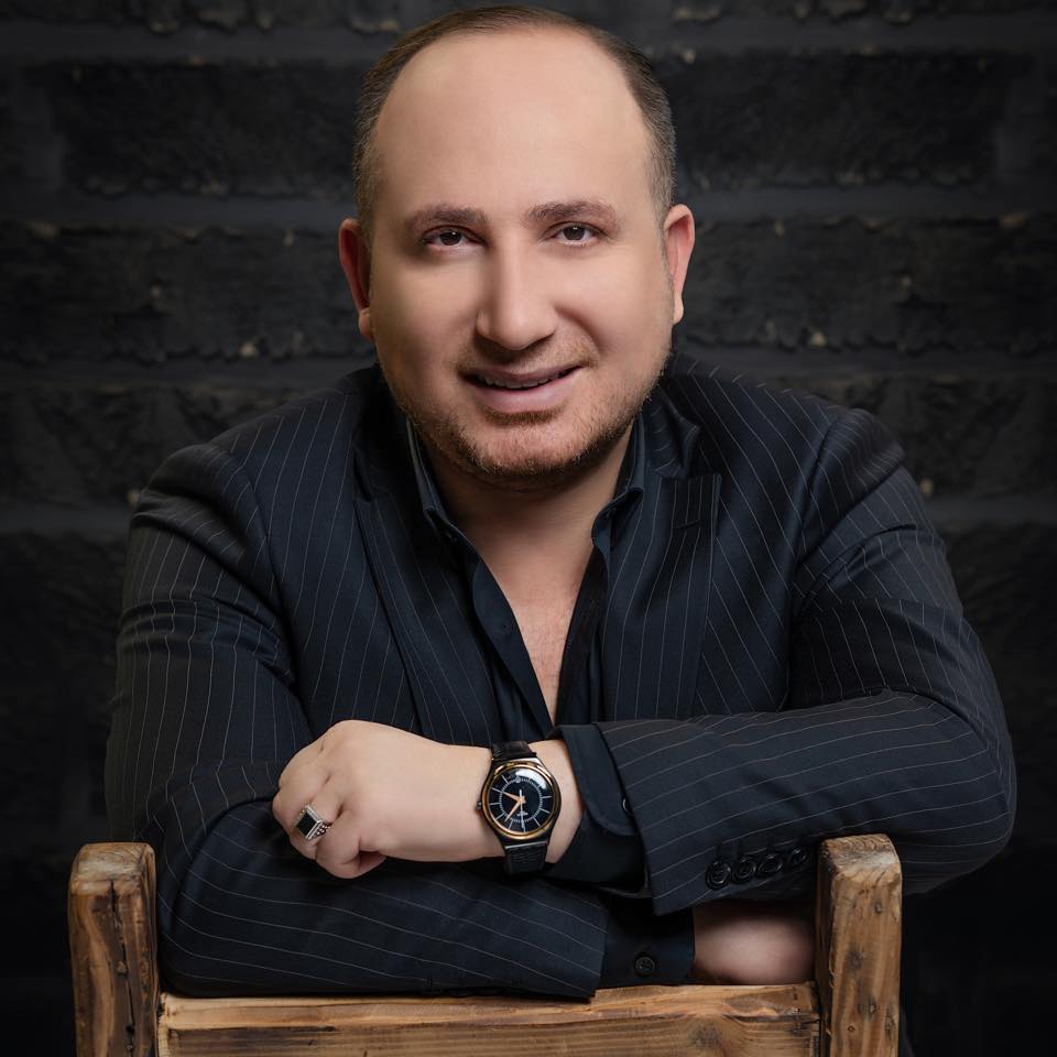 هلكوت زاهر : "السندريلا" أكدت لي زواجها من "العندليب الأسمر" 1 Halkawt Zahir