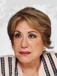 رحيل سيدة المسرح العربي "سميحة أيوب" 2 315x420 e9ebfdc40ec416127915c523445f36cb0066f9a7fd52fdc03a5c7a04580deacd