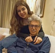 عباس النوري وابنته رنيم في فيديو طريف يغيّر عاداته الغذائية 2 IMG 20250716 WA0056
