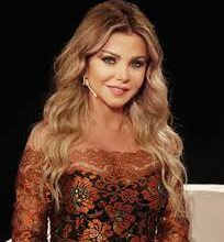 نجاة الفنانة رزان مغربي من الموت 5 images 29