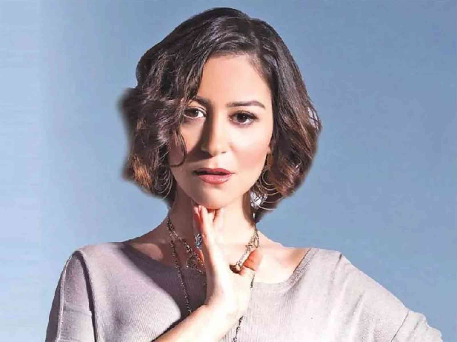 منة شلبي تسترجع ذكرياتها مع العالم أحمد زويل 1 news 65550 1643287189unHDI 1