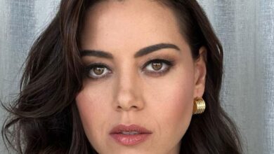 d726b237762e aubrey plaza