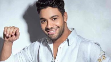 أحمد جمال يبدأ حفله في مهرجان القلعة بأغنية "حلوة الأجواء". 4 img 1737832326078 780x470 1