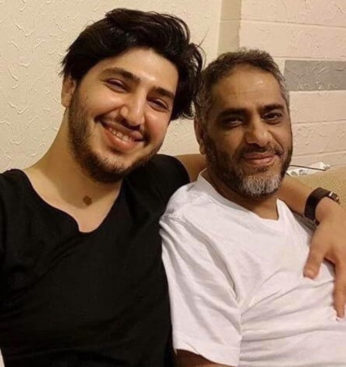 حقيقة صحة فضل شاكر في السجن.. محمد شاكر يكشف التفاصيل 1 IMG 20251129 WA0007