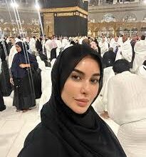 ياسمين صبري تعلن عن عادتها الجديدة.. أداء العمرة في كل زيارة للمهرجان في جدة 5 images 2025 12 07T133426.303