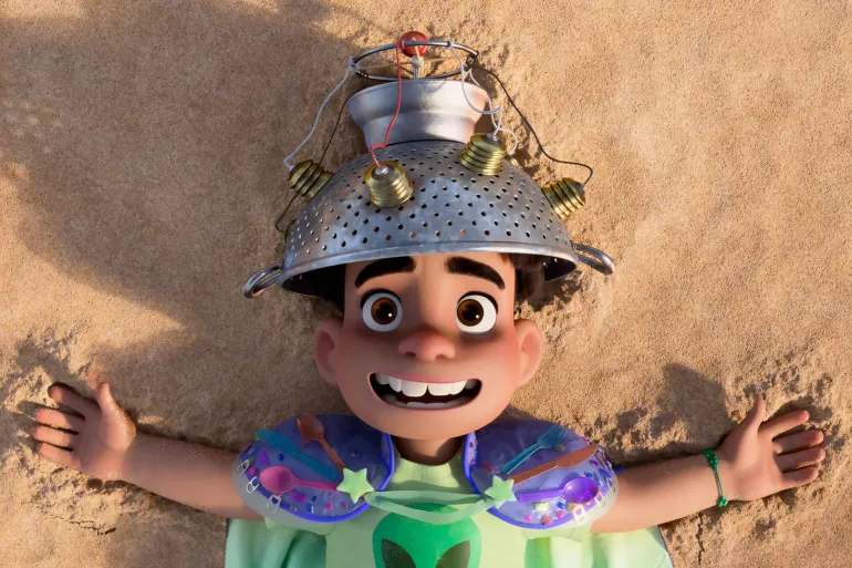 فيلم "إليو": بيكسار تعيد إنتاج الفيلم لتجنب النقاشات الشائكة 1 5rtfg 1772972595