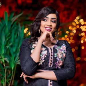 كلام دنيا وأكاذيب".. فنانة سودانية تشعل تيك توك بأغنية 2026 وتتصدر الترند 2 123870263 206557717550760 6384932525798159637 n