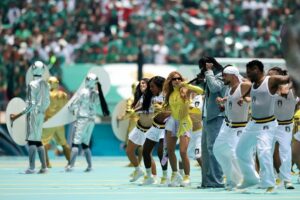 شاكيرا ترد على جدل "الشبيهة" بصور من افتتاح كأس العالم 2026 5 19 2026 639168558774354277 435