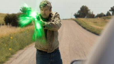ليس من السهل أن تكون أخضر.. صناع Lanterns يكشفون كواليس قوى الخاتم 6 Lanterns kyle chandler 0 760x507 1