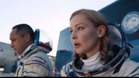 صُوّر في الفضاء.. فيلم روسي يخطف الأنظار في مهرجان بردية 1 images 2026 10 16T142359.079